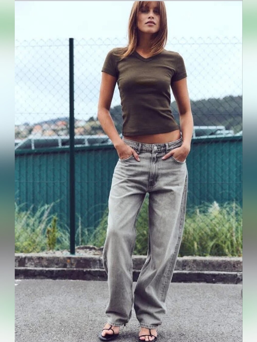 ZARA Relaxed Mid-Rise Washed Gray Jeans Denim Pants